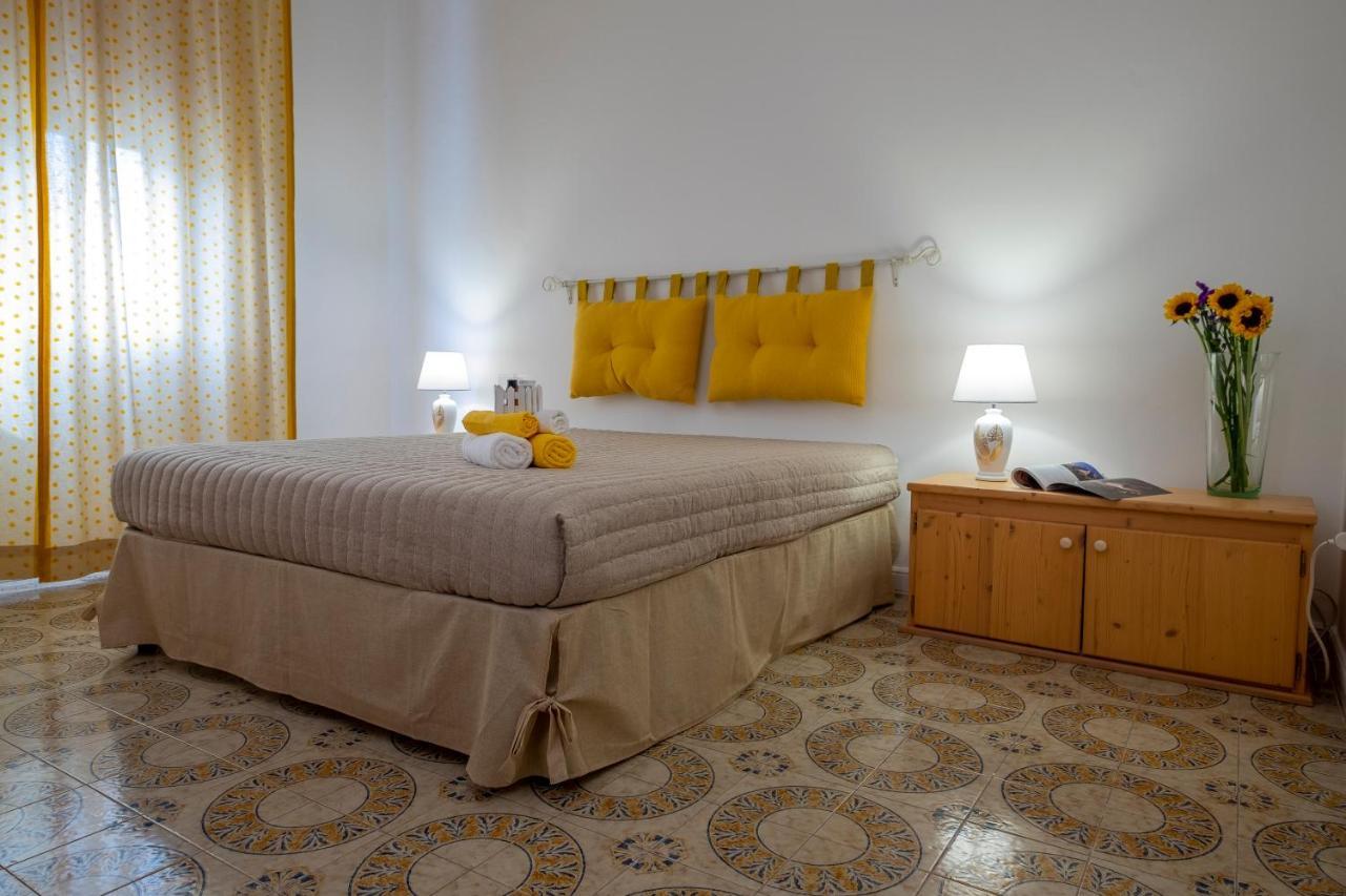 Hotel Soleo Куарту-Сант'Елена Екстер'єр фото